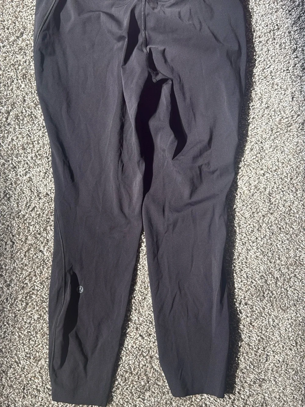 Lululemon Base Pace tight black legging 25” size 10